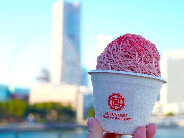 組子箱から漂ういちごの甘い香りに心弾むティータイム♪横浜「水信ブルック＆ファクトリー」