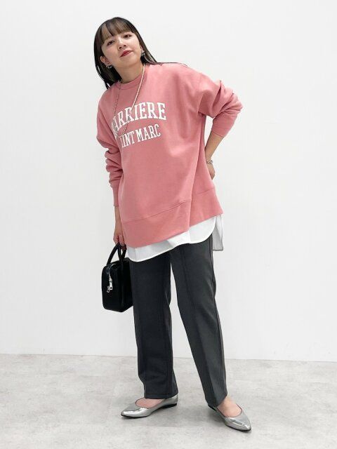 春のスウェットコーデ