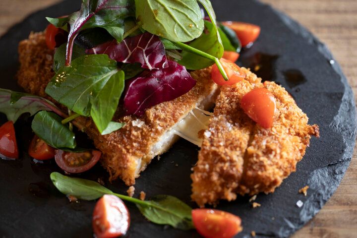 フランスの片田舎のようなカフェで愛されスイーツ＆ランチ／錦糸町「TET 」