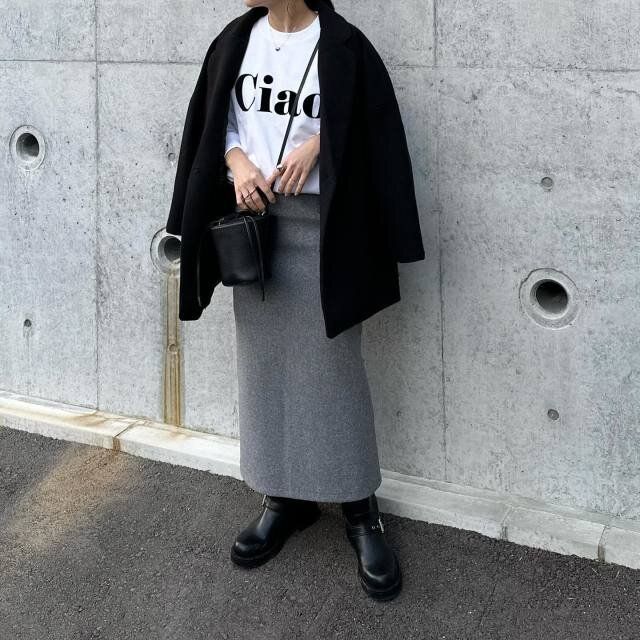 大人におすすめの春シフトスカートコーデ