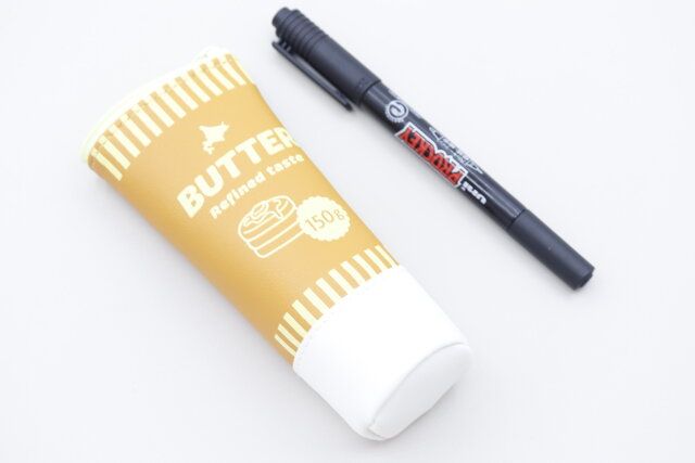 セリアのミニ収納ケース チューブのサイズ感