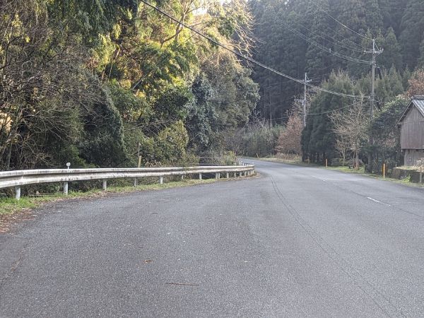 高田石切場 駐車スペース