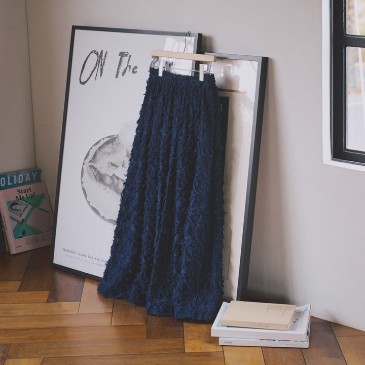 オフィスからそのまま食事会に出かける日にはきたい《エリオポール》のジャカードスカート【マイスタンダードブック】