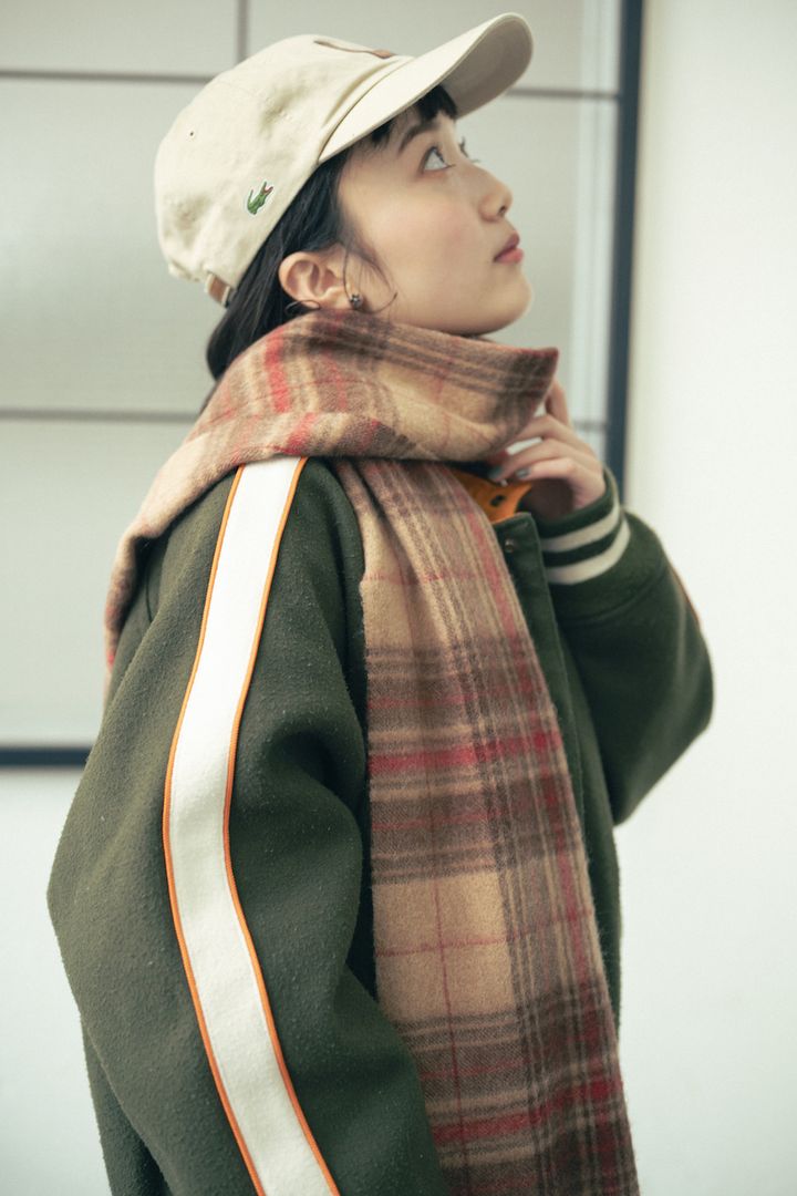 万能すぎる“冬デニム”の最新コーデ5選。多種多様なアウターと相性抜群！【FUDGE FRIEND おしゃれさんの毎日コーディネート】