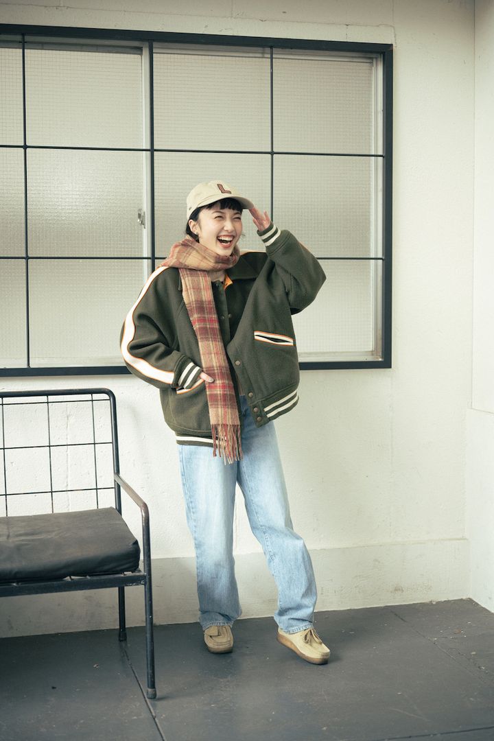 万能すぎる“冬デニム”の最新コーデ5選。多種多様なアウターと相性抜群！【FUDGE FRIEND おしゃれさんの毎日コーディネート】