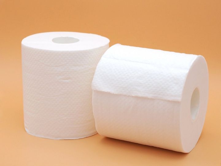トイレットペーパーの便利な持ち運び方とは？