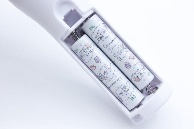 ダイソーのサンリオ電池