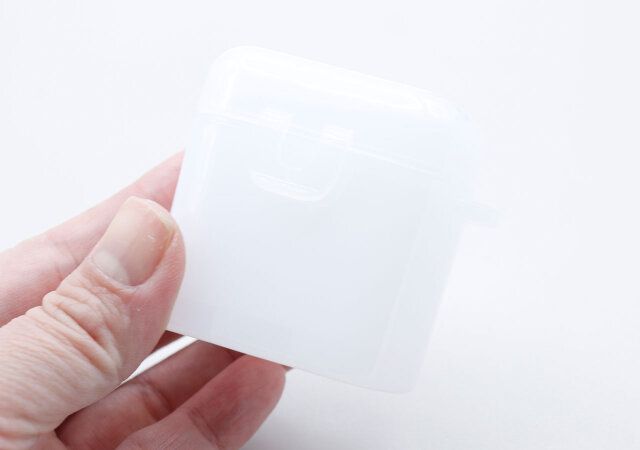 セリアの推し活 携帯用電池ケース