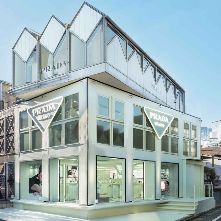 画像: プラダ ビューティを先行発売中の〈プラダ ビューティ トウキョウ〉 出典：fashion trend news