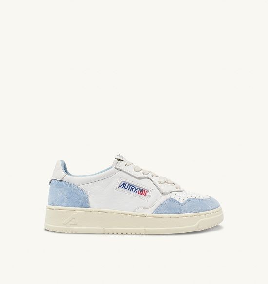 アメリカ国旗のロゴがポイント！アメリカ発のレトロスニーカー《オートリー》の期間限定ショップが渋谷「MIYASHITA PARK」にオープン