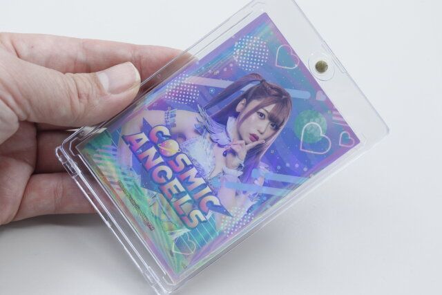 透明度の高いセリアのマグネットカードローダー