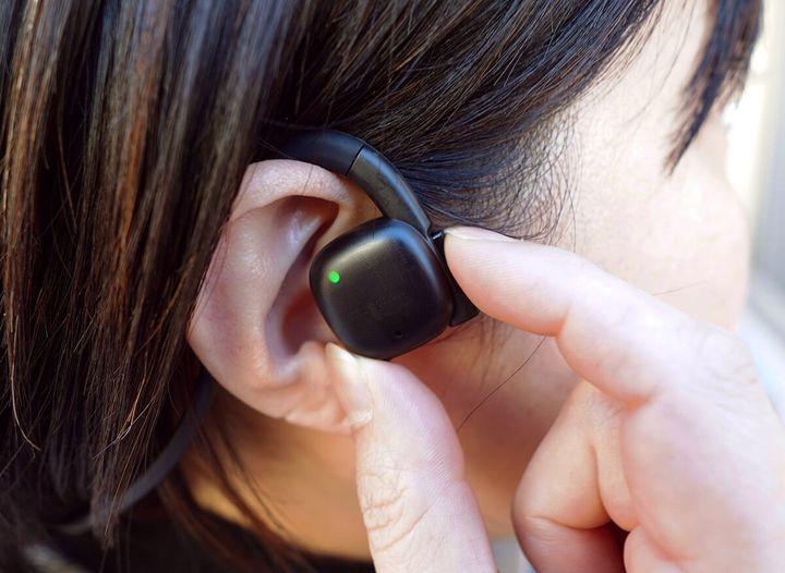 ゲオ・オリジナルの骨伝導ワイヤレスヘッドホンの実力は？2