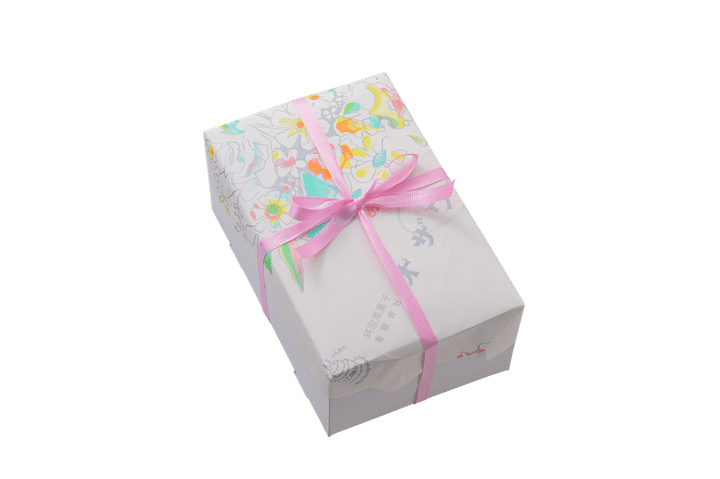 〈オザワ洋菓子店〉のイチゴシャンデ