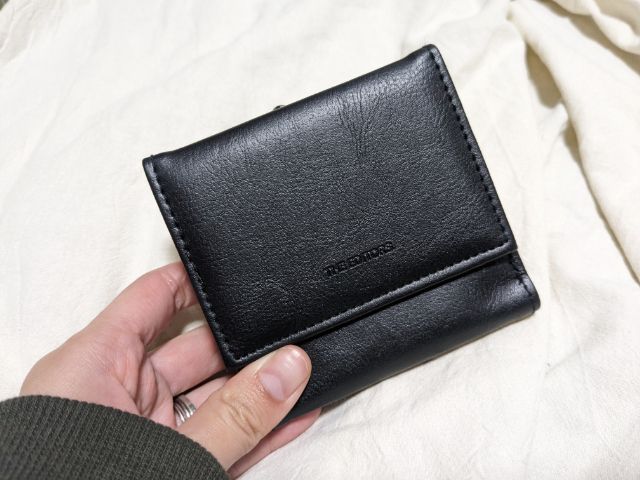 THE EDITORS ガバッと開いてパチンと閉まる がま口ミニ財布BLACK