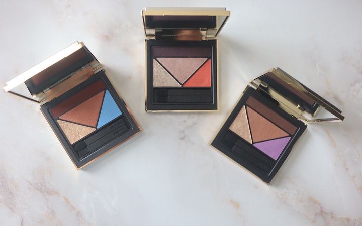 プラダ ビューティの「ダイメンションズ マルチエフェクト アイシャドウ」全色スウォッチ！イエベ、ブルベ別のおすすめも紹介