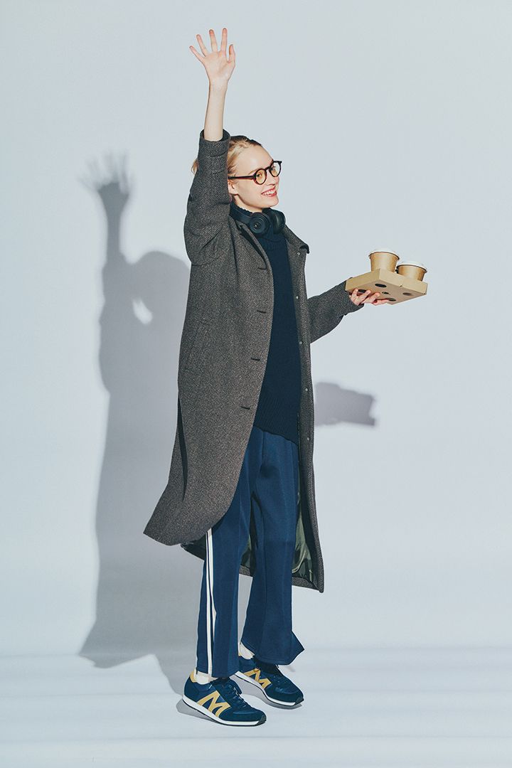 デニムとの相性抜群です！バルマカーンコートの着こなし4選