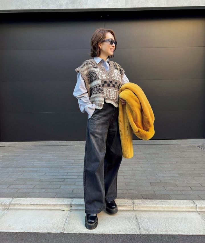 スタイリスト新井由梨さんスナップ ザニューハウスのデニム