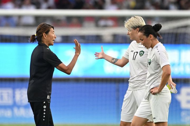 いろいろな民族が集まった混成チーム。日本チームとは違う魅力の一つだ。