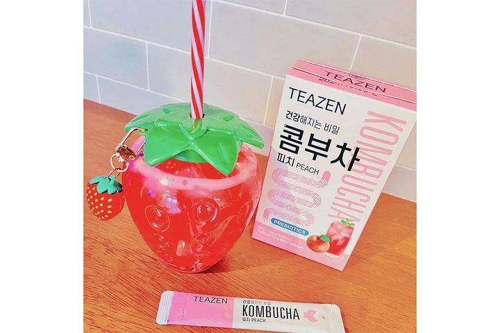 韓国ドリンクの一つ「コンブチャ」（インスタグラム：MITSUKIさん、@mii.110）