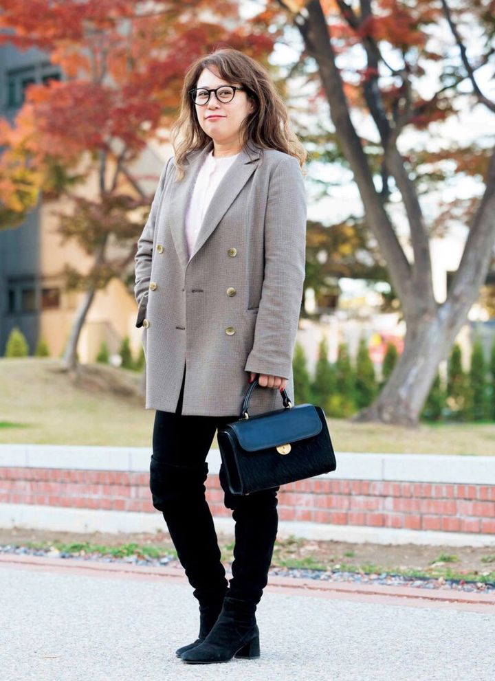 スタイリスト永岡美夏さん ジャケットに細身デニムをブーツイン