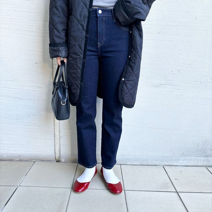 FUDGEガールにおすすめの《ユニクロ》ジーンズ3選。スタイリストが指南！