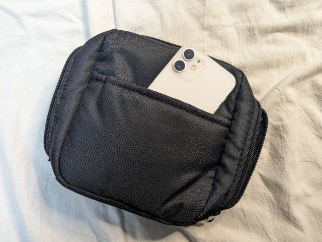 ポーチの裏ポケット