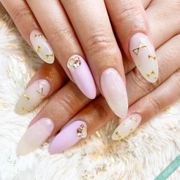 Marcelinaが投稿したネイルデザイン [photoid:I0090503] via Itnail Design (728182)