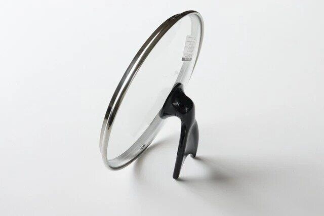 立たせる鍋つまみ18-22cmの取り付け後