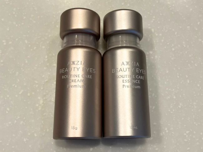 右『ルーティンケア エッセンス プレミアム』左『ルーティンケア クリーム プレミアム』インフルエンサーReview