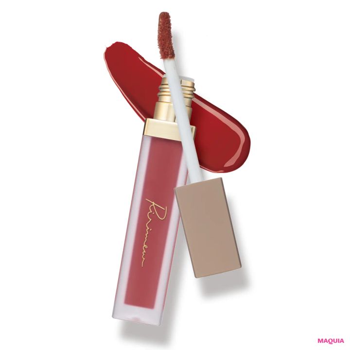 指原莉乃さんの春メイク。パステルピンクのニットは、甘すぎないピンクのワントーンで大人っぽく_4