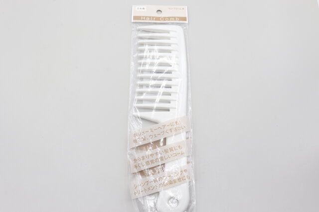 セリアのウェーブコーム 大のパッケージ