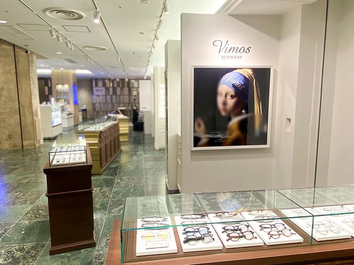 世界の個性溢れるブランドが勢揃い！日本橋三越本店にオープンした〈Vimos eyewear〉でトレンドのアイウェアをおさえよう