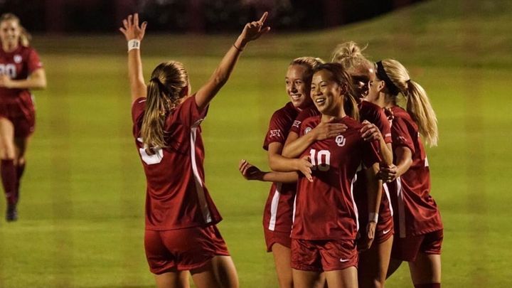 【インタビュー】女子サッカーでも奨学金！世界最高峰NWSLに挑むMF黒崎優香に聞いた「アメリカの大学へ進学するメリット」