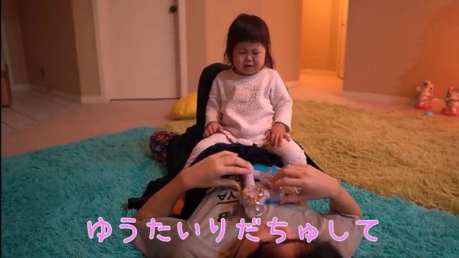 寝てほしい父vs寝たくない2才児