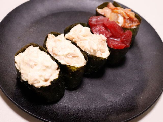 ダイソーの寿司型 A4で作った寿司