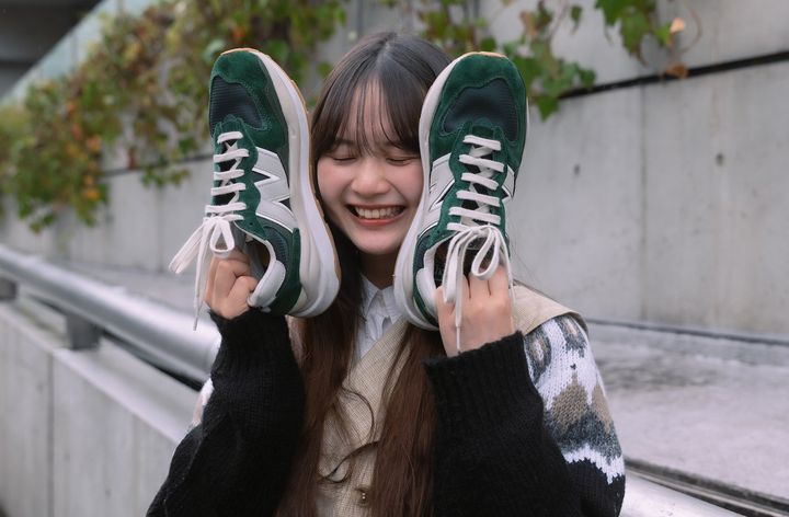 【スニーカー】おしゃれな靴ひもの結び方6選をFUDGEが伝授！基本から変わり種まで