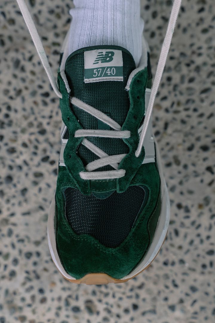 【スニーカー】おしゃれな靴ひもの結び方6選をFUDGEが伝授！基本から変わり種まで