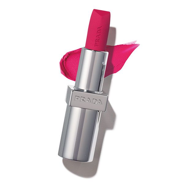 【1】プラダ ビューティ モノクローム ウェイトレス リップカラー （マット レザー）
