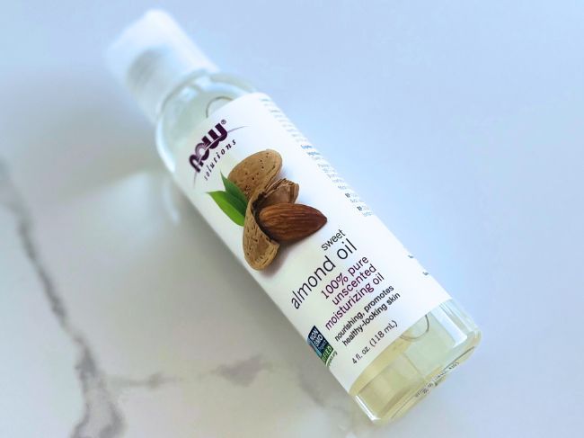 NOW Foods『ソリューションズ スイートアーモンドオイル』