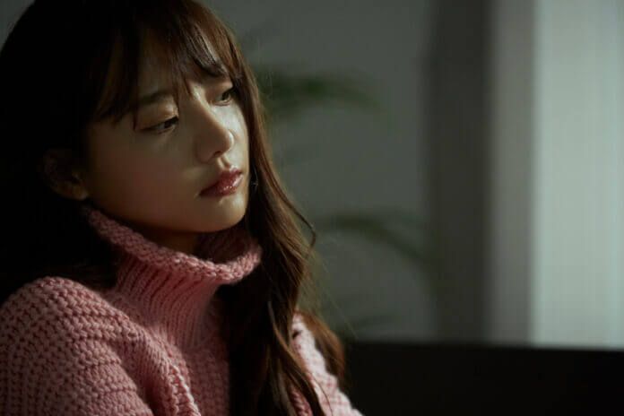 男性が「近づきにくい」と感じる女性の特徴5つ