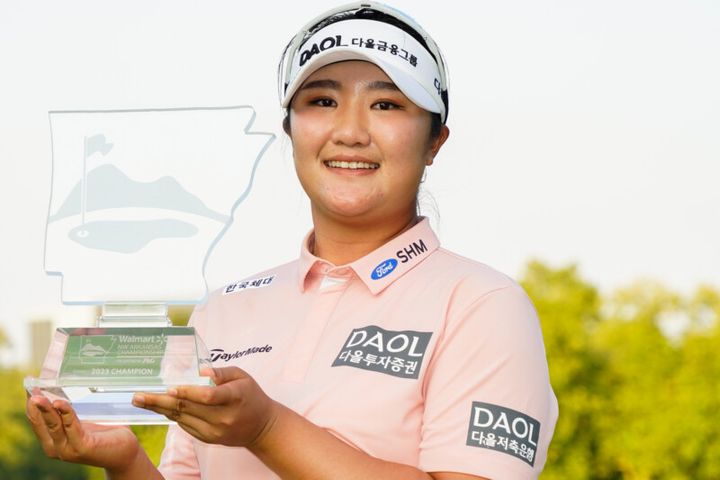 古江彩佳、“左胸”のロゴマークに秘められた裏話とは？実は…!?