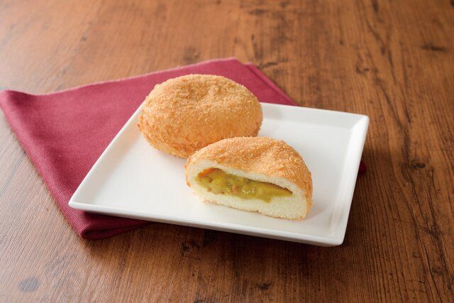 ローソンの天下一品監修 こってりカレーパン