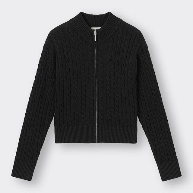 GUの値下げレディース黒アイテム