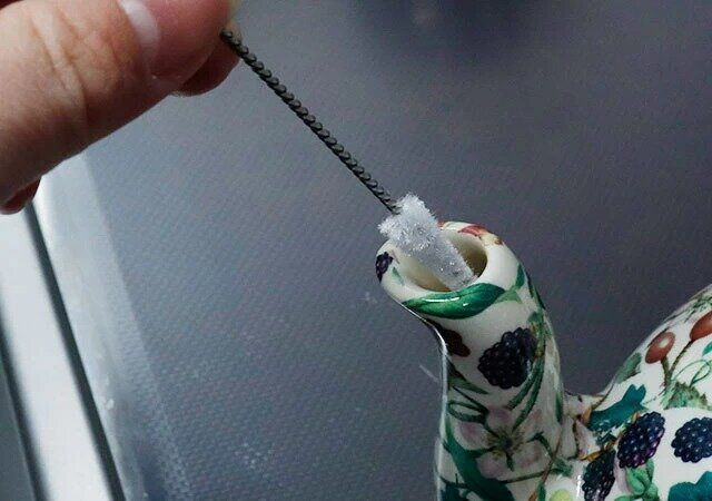 ダイソーのストロー洗いブラシ 2本