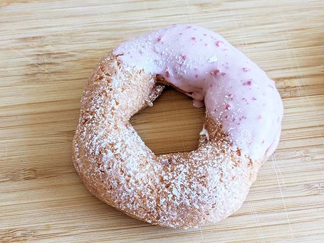 桜もちっとドーナツ 五分咲き