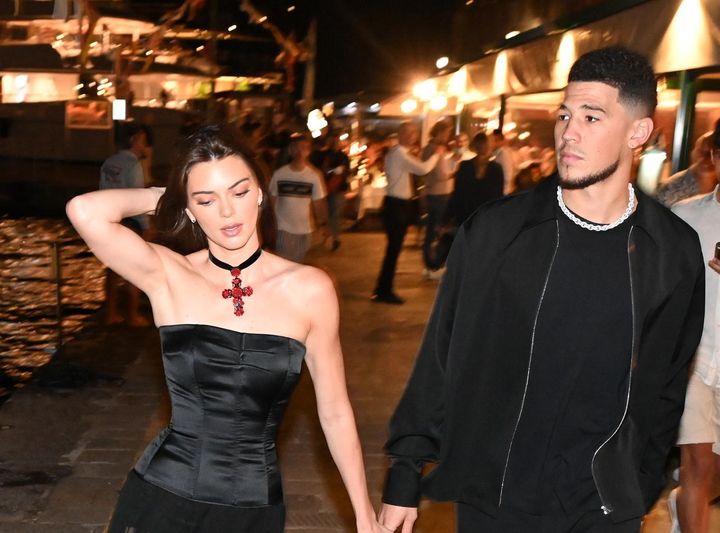 画像: ケンダル・ジェンナー&デビン・ブッカーに復縁説