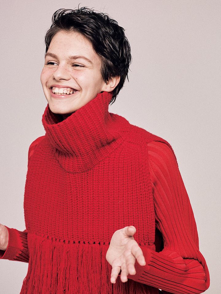 シンプルな中に計算されたデザインが魅力的！《HYKE》のカラー別コレクション6選