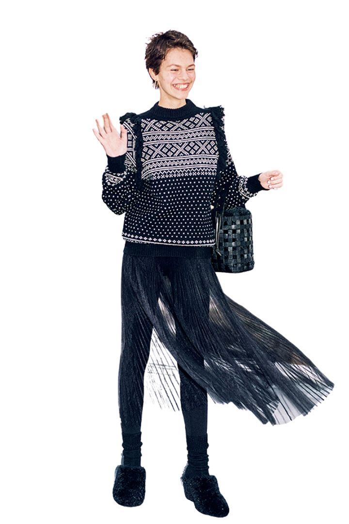 シンプルな中に計算されたデザインが魅力的！《HYKE》のカラー別コレクション6選