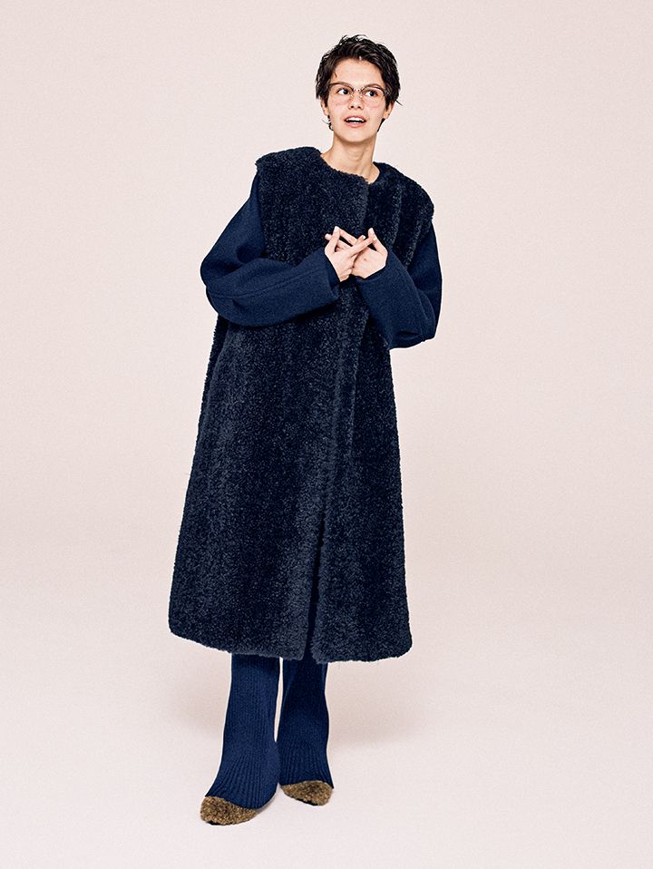 シンプルな中に計算されたデザインが魅力的！《HYKE》のカラー別コレクション6選