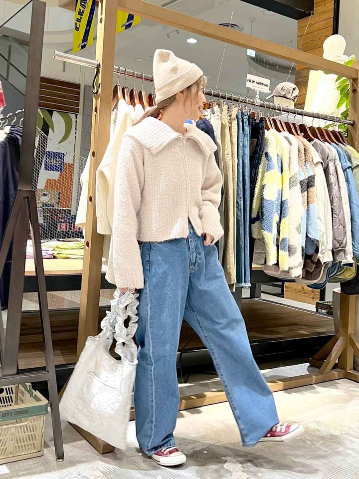 画像2: 出典：.st